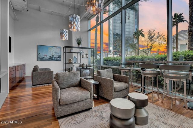 1 E LEXINGTON Avenue 1001, Phoenix, AZ 85012