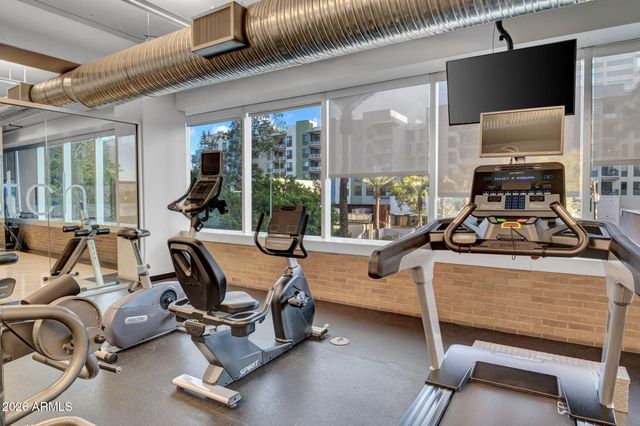 1 E LEXINGTON Avenue 1001, Phoenix, AZ 85012