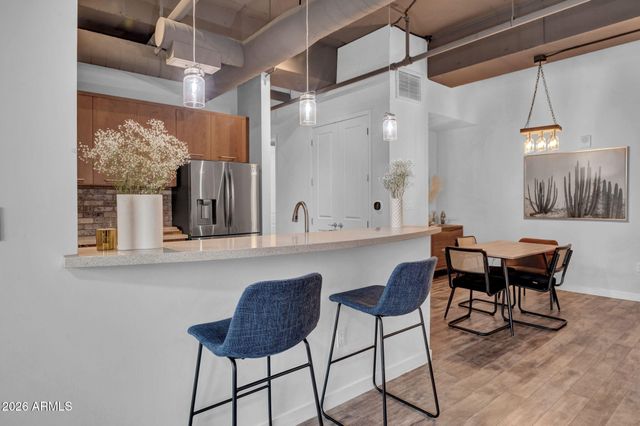1 E LEXINGTON Avenue 1001, Phoenix, AZ 85012