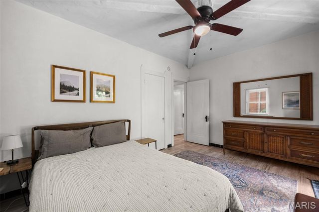 8777 Bridgeport Avenue, Brentwood, MO 63144