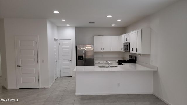 15588 W WILLIAMS Street, Goodyear, AZ 85338