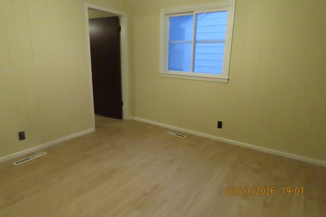 357 N West Avenue, Springfield, MO 65802