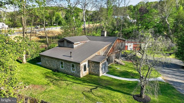 4311 MARIETTA AVE, Columbia, PA 17512