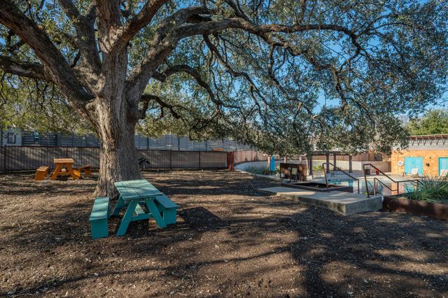 2905 Saville LOOP, Austin, TX 78741