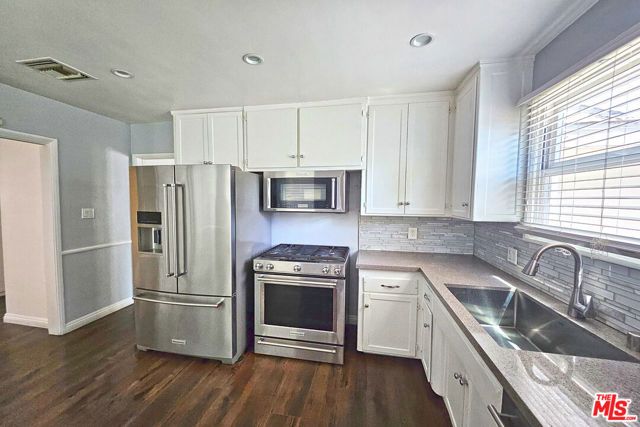 15106 San Jose Street, San Fernando, CA 91345