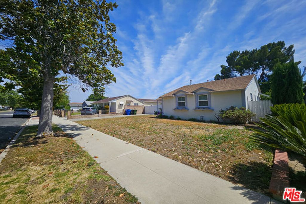 15106 San Jose Street, San Fernando, CA 91345