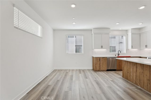1693 Coral Sea Lane, San Pedro, CA 90731