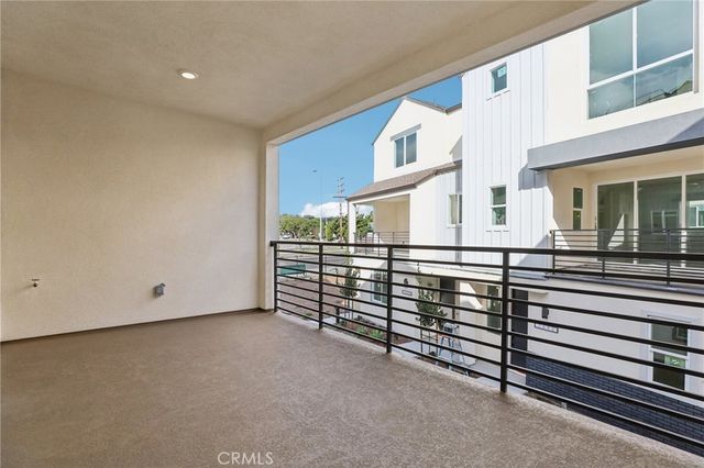 1693 Coral Sea Lane, San Pedro, CA 90731