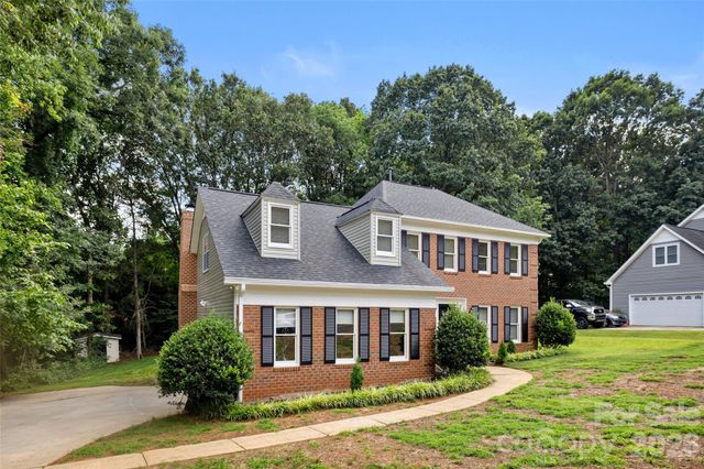 13110 Graymist Drive, Charlotte, NC 28215