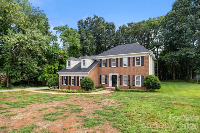13110 Graymist Drive, Charlotte, NC 28215