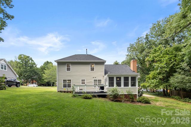 13110 Graymist Drive, Charlotte, NC 28215