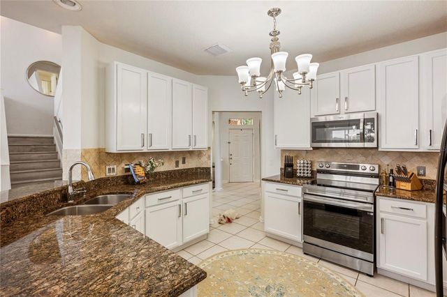 7420 CYPRESS GROVE ROAD 132, Orlando, FL 32819