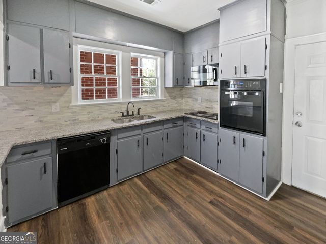 6120 E Fayetteville Drive, Riverdale, GA 30296