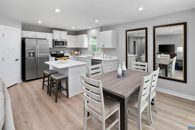 140 GUNNISON DR, Barboursville, VA 22923