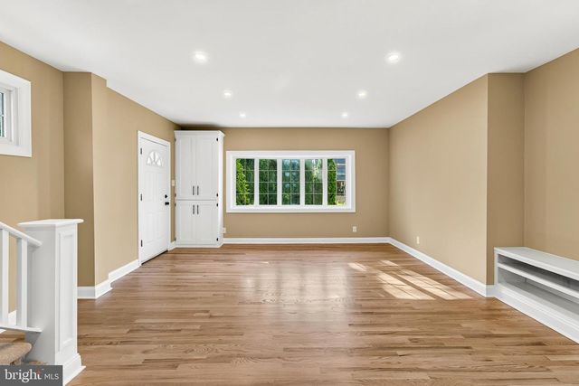 448 RADNOR ST, Media, PA 19063