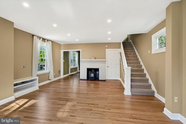 448 RADNOR ST, Media, PA 19063