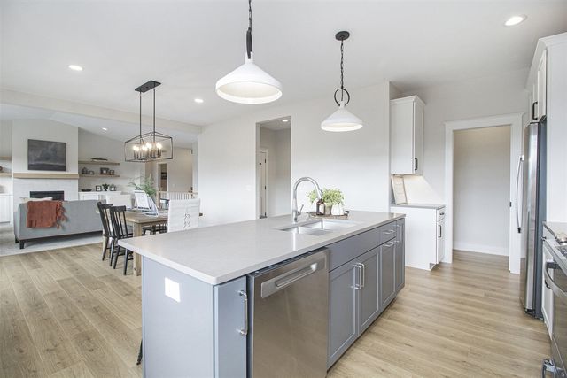 581 Sun Vale Lane, Grandville, MI 49418