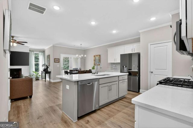 3915 Cavalier Way, Duluth, GA 30097