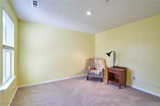 3164 Old Mill Drive, Cuyahoga Falls, OH 44223