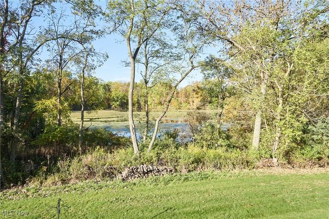 3164 Old Mill Drive, Cuyahoga Falls, OH 44223