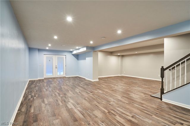 3164 Old Mill Drive, Cuyahoga Falls, OH 44223