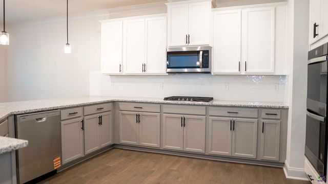 123 Alton Tucker Sr Blvd, Bonaire, GA 31005