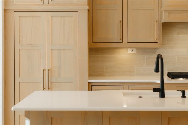 400 Bronco Street, Centerton, AR 72719