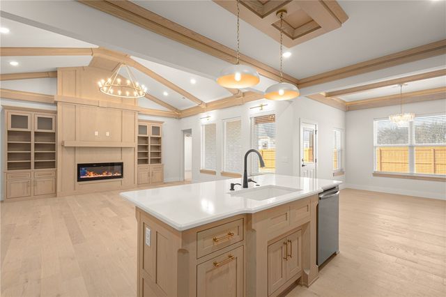 400 Bronco Street, Centerton, AR 72719