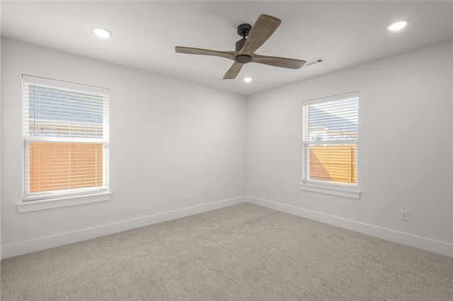 400 Bronco Street, Centerton, AR 72719