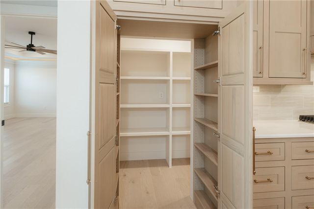 400 Bronco Street, Centerton, AR 72719