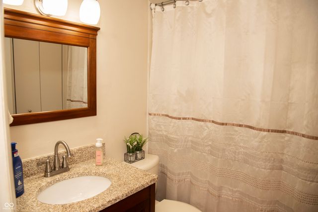 222 Westlea Drive, Westfield, IN 46074