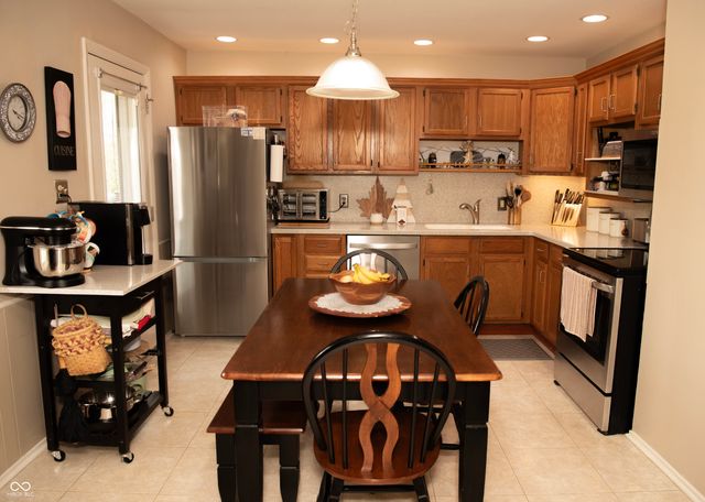 222 Westlea Drive, Westfield, IN 46074