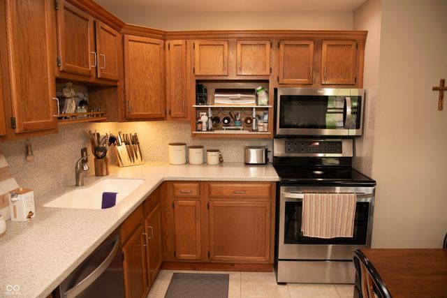 222 Westlea Drive, Westfield, IN 46074