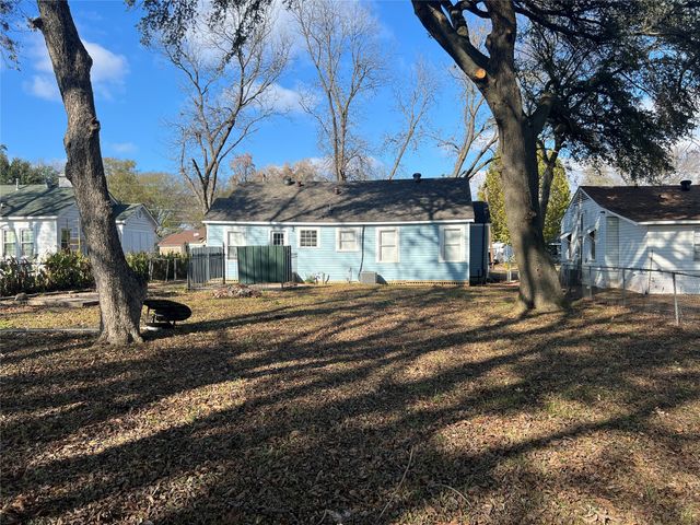 2416 Broadway Drive, Bossier City, LA 71111