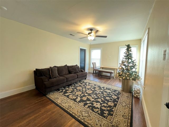 2416 Broadway Drive, Bossier City, LA 71111