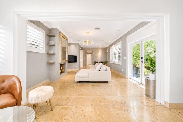 1523 SE 2nd Court, Fort Lauderdale, FL 33301