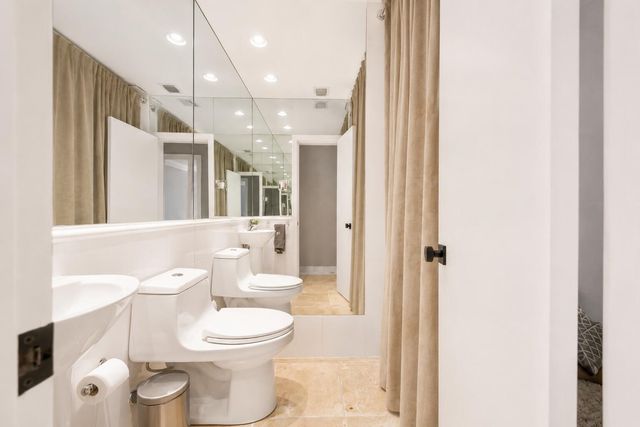 1523 SE 2nd Court, Fort Lauderdale, FL 33301