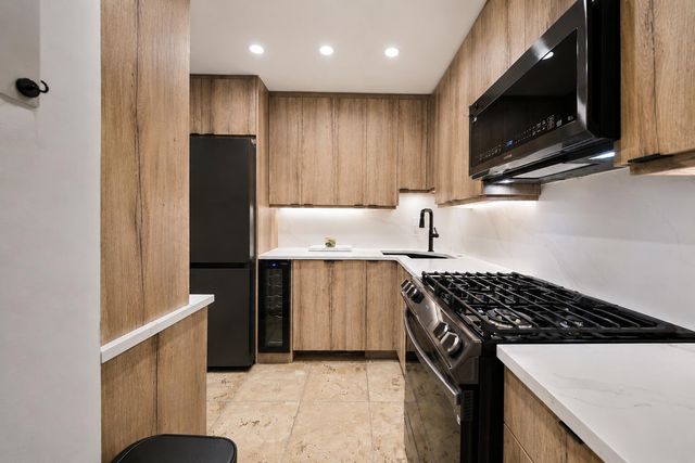 1523 SE 2nd Court, Fort Lauderdale, FL 33301