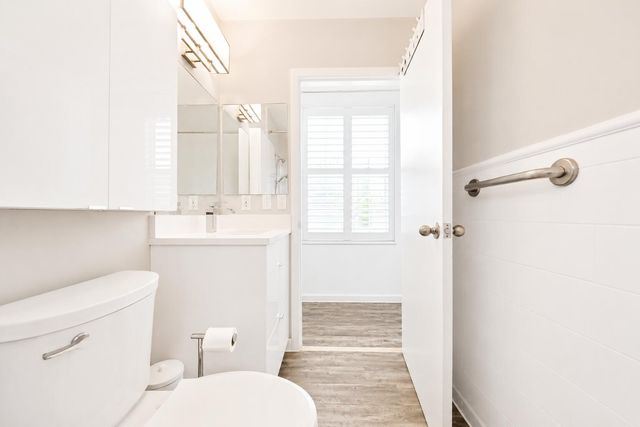 1523 SE 2nd Court, Fort Lauderdale, FL 33301