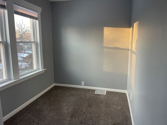 3323 Charles Court, Island Lake, IL 60042