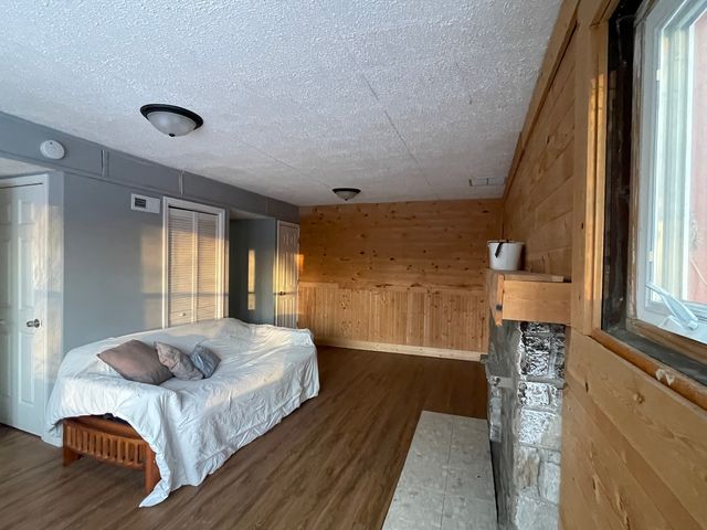 3323 Charles Court, Island Lake, IL 60042