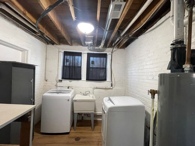 3323 Charles Court, Island Lake, IL 60042