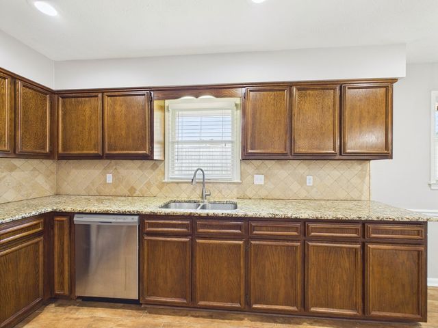 913 Lismore Drive, Columbus, GA 31904