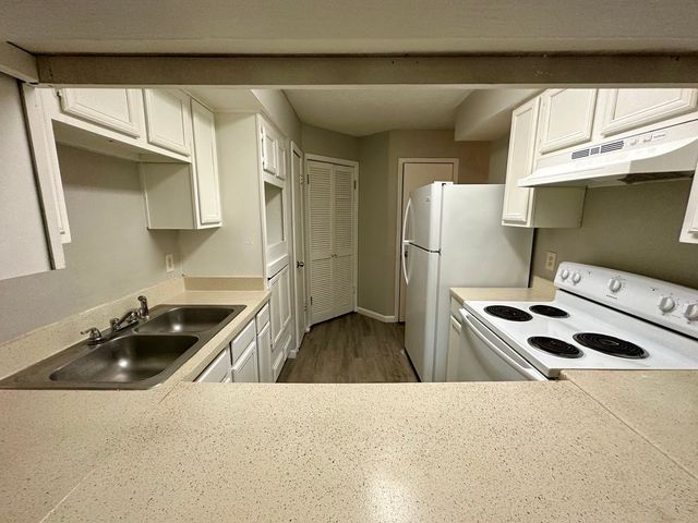 9696 Walnut Street 1105, Dallas, TX 75243