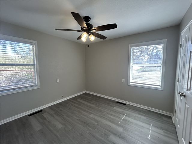 6406 Waynewood Court, Fort Worth, TX 76135