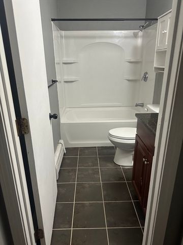 2410 Skyline Drive 7, Lowell, MA 01854