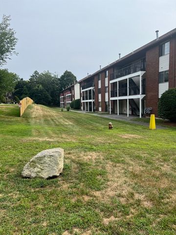 2410 Skyline Drive 7, Lowell, MA 01854