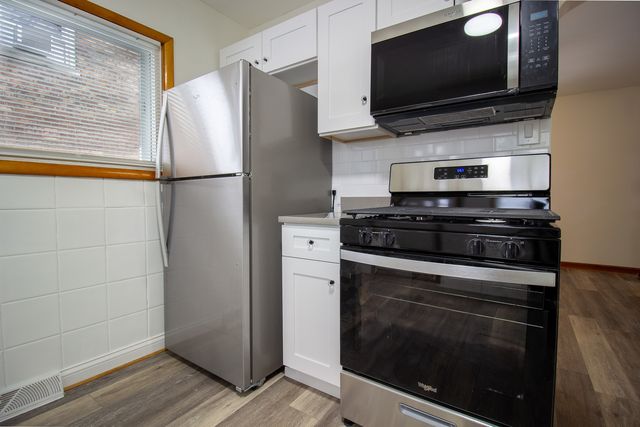 212 E 142nd Place, Dolton, IL 60419