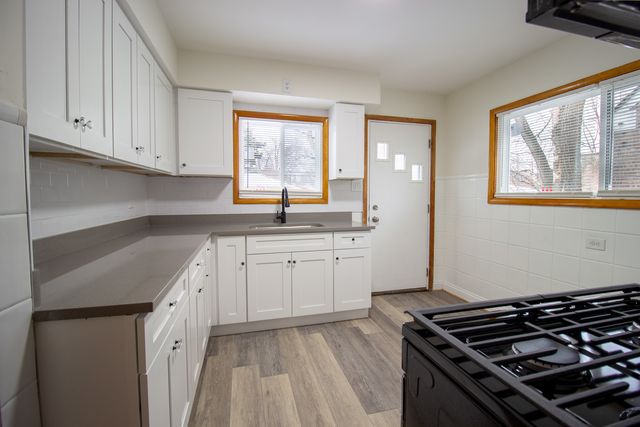 212 E 142nd Place, Dolton, IL 60419