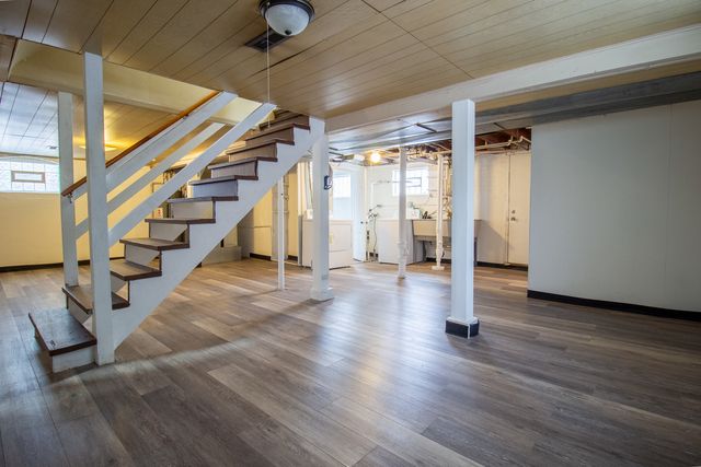 212 E 142nd Place, Dolton, IL 60419